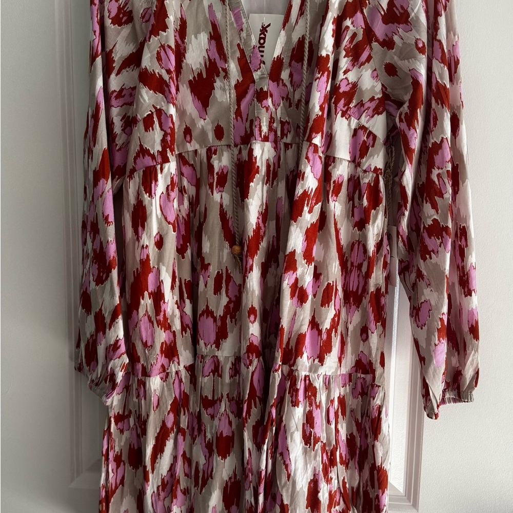 Jessica Simpson Red and Pink Abstract Dress